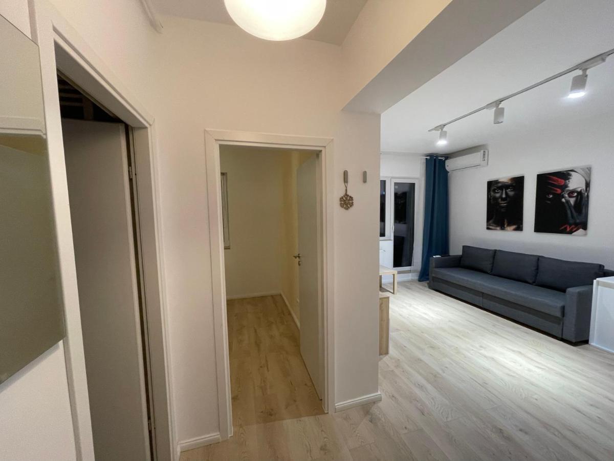 Aquamarine Luxury Apartment Palace Bukarest Exteriör bild